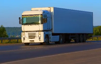 İzmir ile Akçaabat Arası Öğrenci Eşyası Taşıma